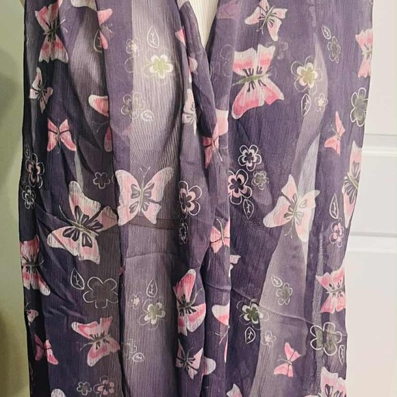 NWT Handmade Scarf by Sana – Lavender Butterflies Design - Picture 5 of 14